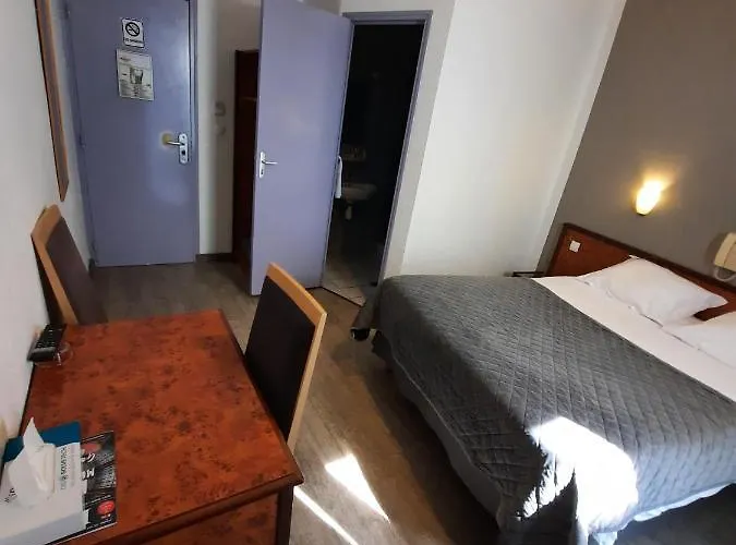 Hotel Le Saint-Hubert - Gare De Lyon Bastille Otel Paris
