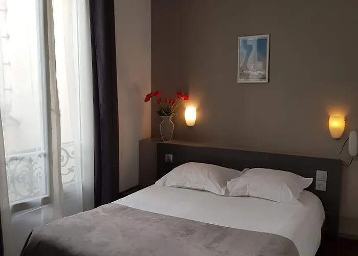 Hotel Le Saint-Hubert - Gare De Lyon Bastille 3* Paris