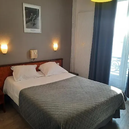 Hotel Le Saint-Hubert - Gare De Lyon Bastille