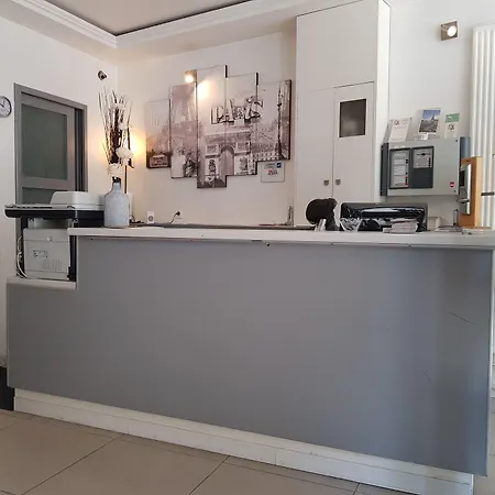 Le Saint-hubert - Gare De Lyon Bastille 3*