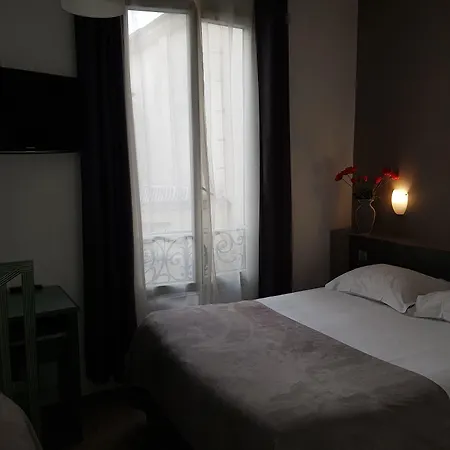 Le Saint-hubert - Gare De Lyon Bastille 3*