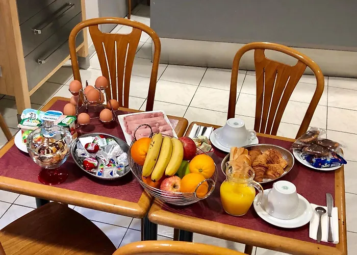 ホテル Le Saint-hubert - Gare De Lyon Bastille パリ