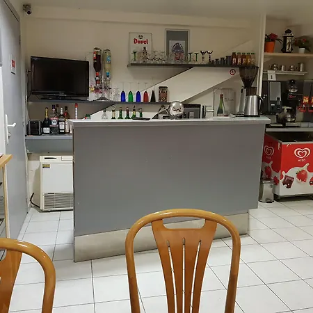 Le Saint-hubert - Gare De Lyon Bastille 3* パリ