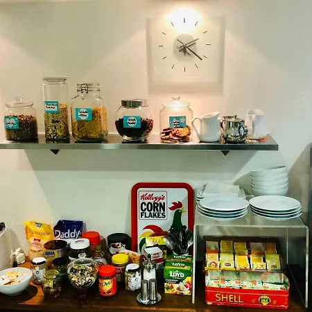 Hotel Saint-hubert Gare De Lyon 3*